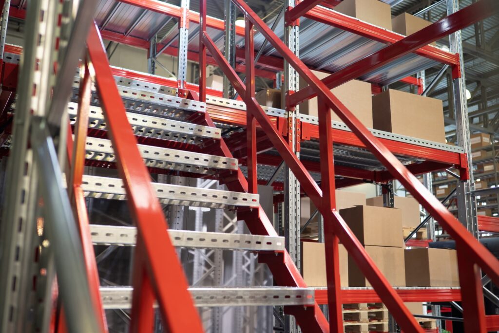 RAYONNAGE MEZZANINES/PLATEFORMES